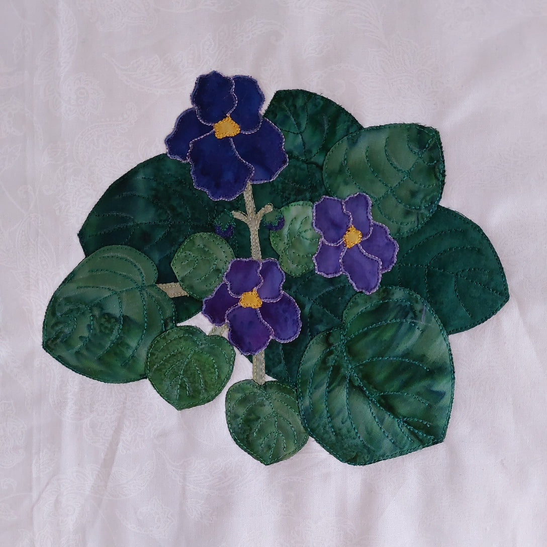 This African Violet is the 73rd flower applique in the BOW flower collection
