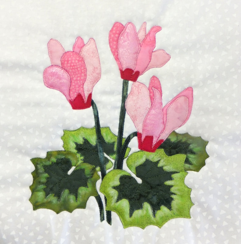 applique cyclamen flower block pattern. 1 of more than 55 flower blocks by Ruth Blanchet