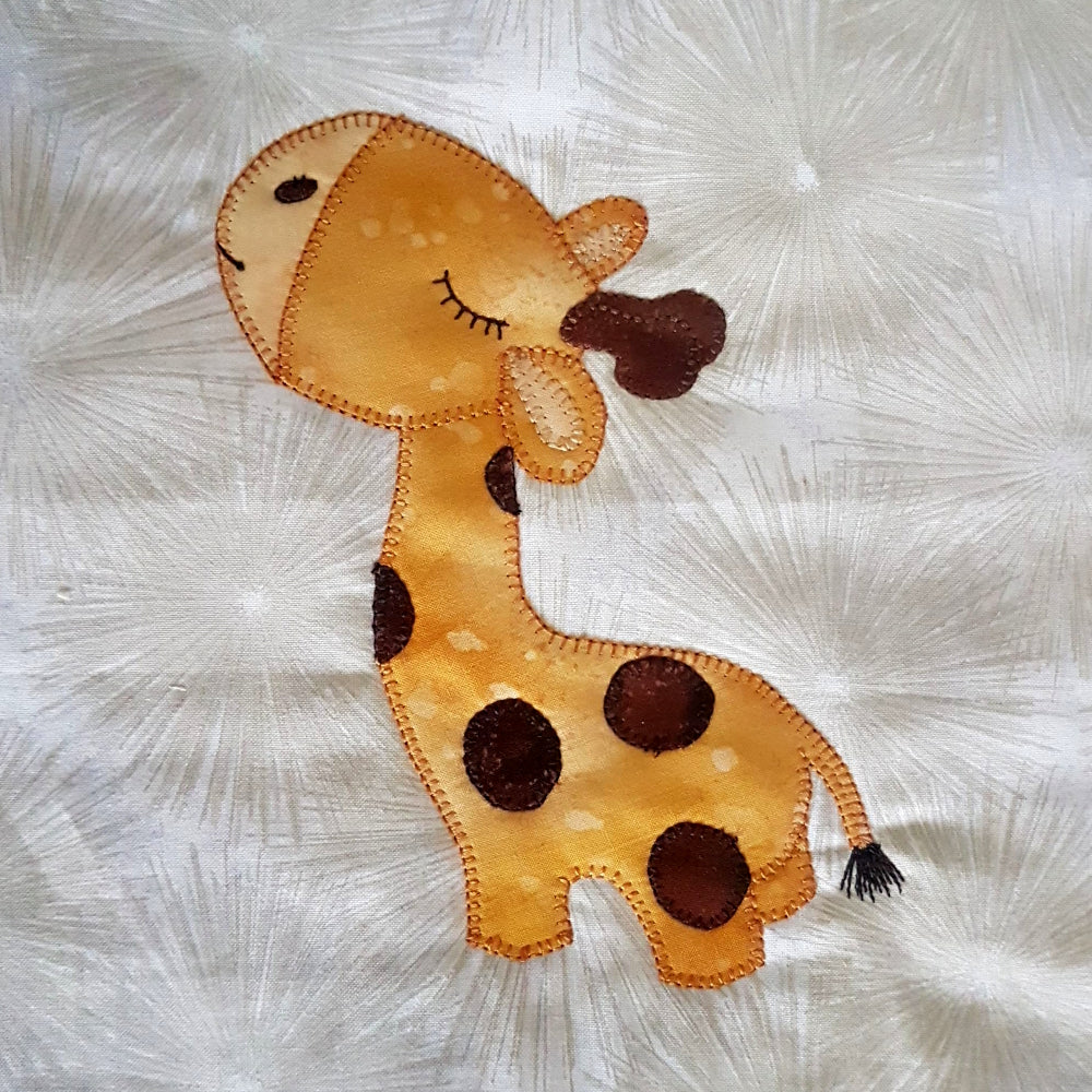 applique giraffe quilt block pattern
