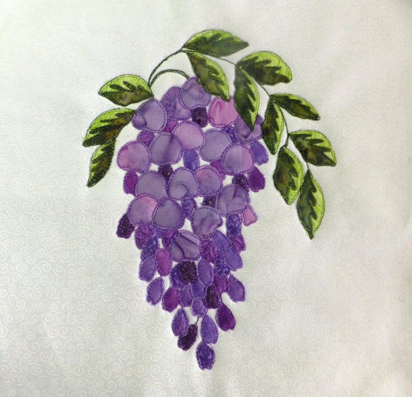 applique wisteria flower block pattern. 1 of more than 55 flower blocks by Ruth Blanchet