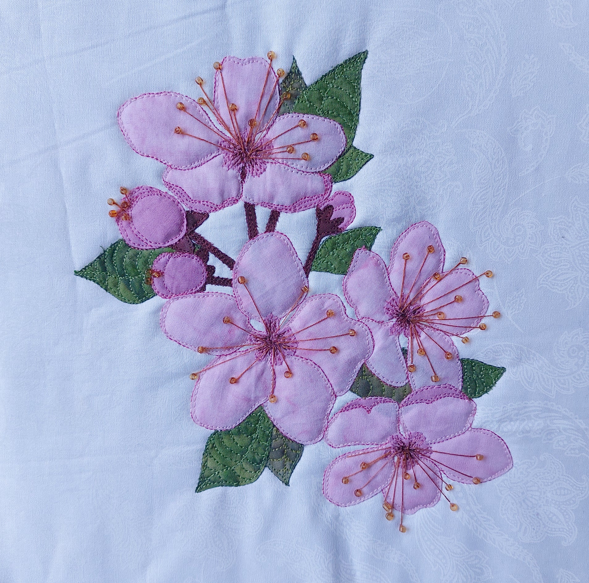 Designed with flexibility in mind, the block can be used as a standalone feature, repeated to create a flowing quilt border, or adapted as a quilting template for stitching designs. 