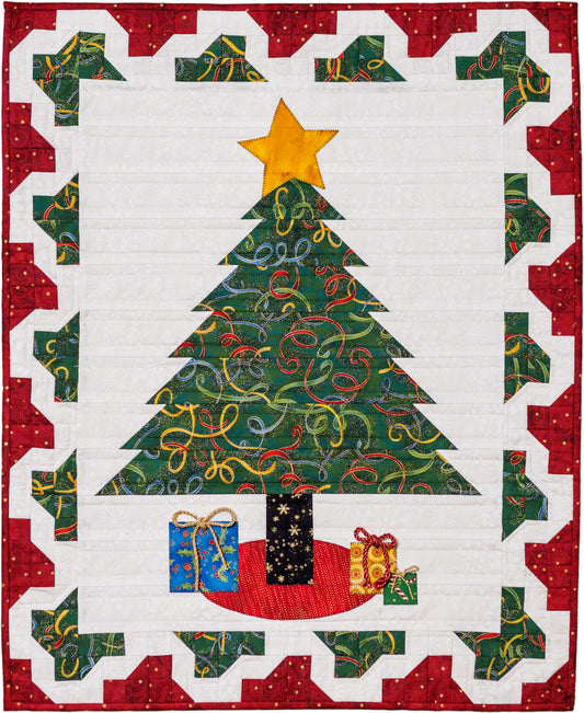 christmas tree quilt pattern with patchwork border by Jennifer Houlden