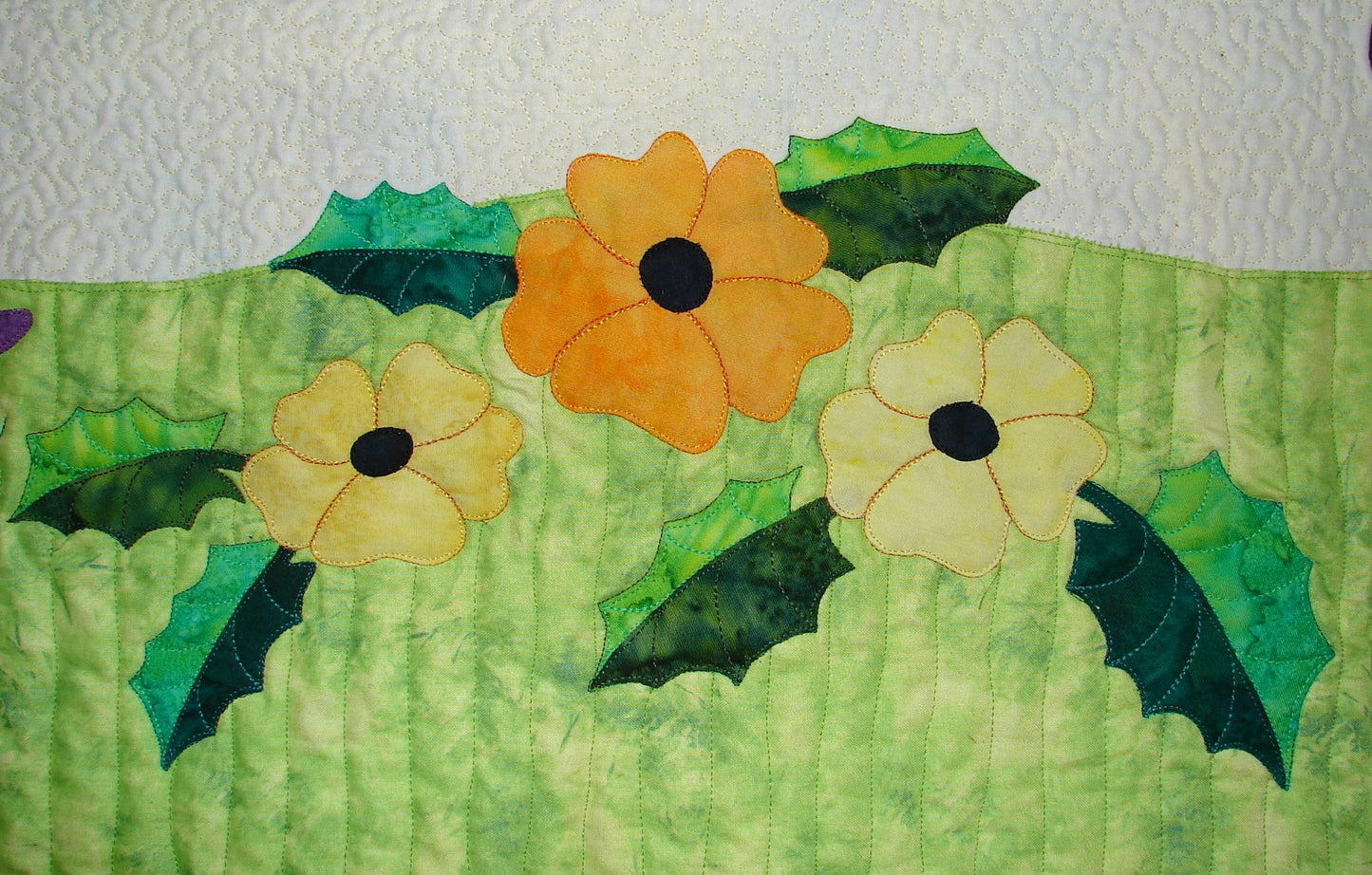 a black eyed susan border section from Ruth Blanchet's quilt pattern Spring Life