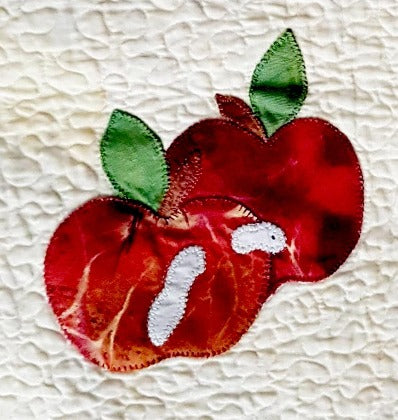 apple with grub block pattern in Ruth Blanchet's country quilt block of the month