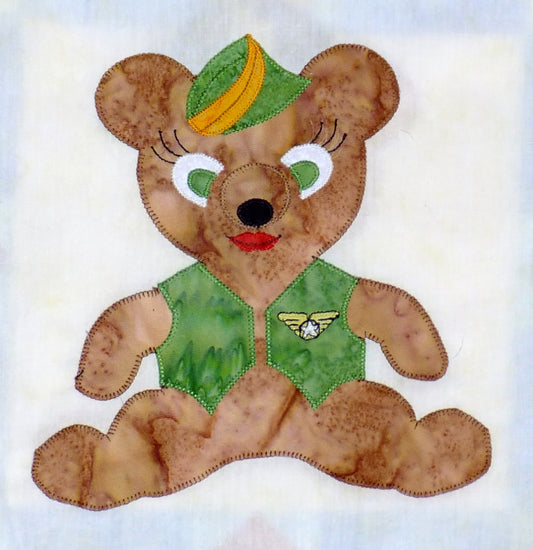 Blanket stitch applique teddy bear block quilt pattern