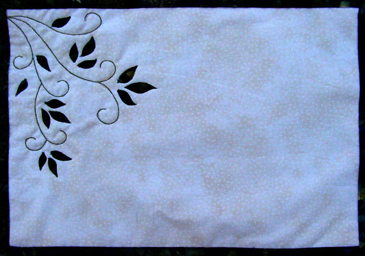 Elegant embroidered place mats  downloadable pattern