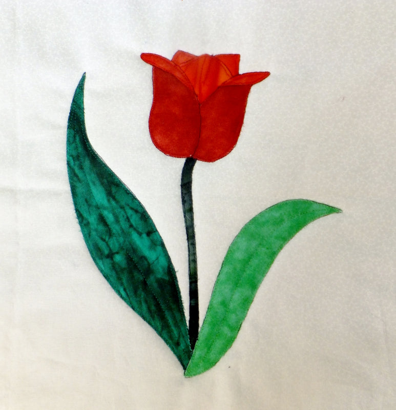 applique tulip flower block pattern. 1 of more than 55 flower blocks by Ruth Blanchet