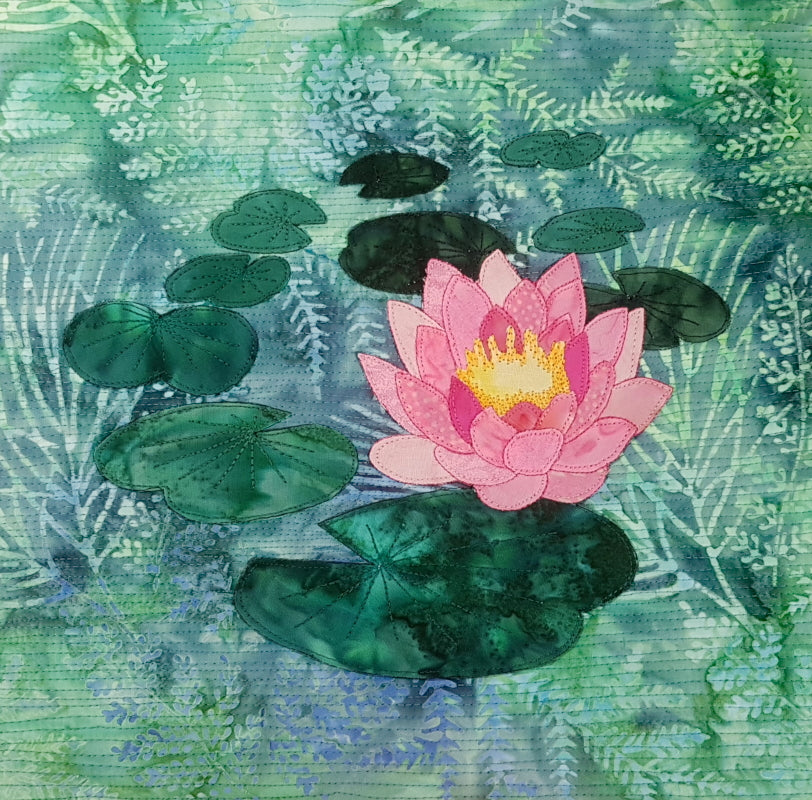 applique water lily flower block pattern. 1 of more than 55 flower blocks by Ruth Blanchet