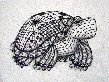 animal quilt block of a tortoise created in the zentangle technique